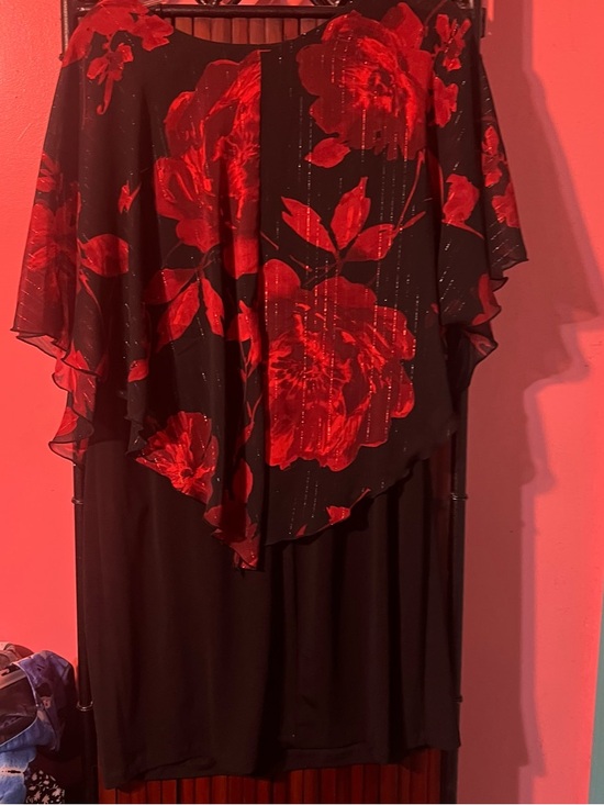 Enfocus Studio Dresses & Skirts - Enfocus Studio Red and Black Shawl Overlay Dress